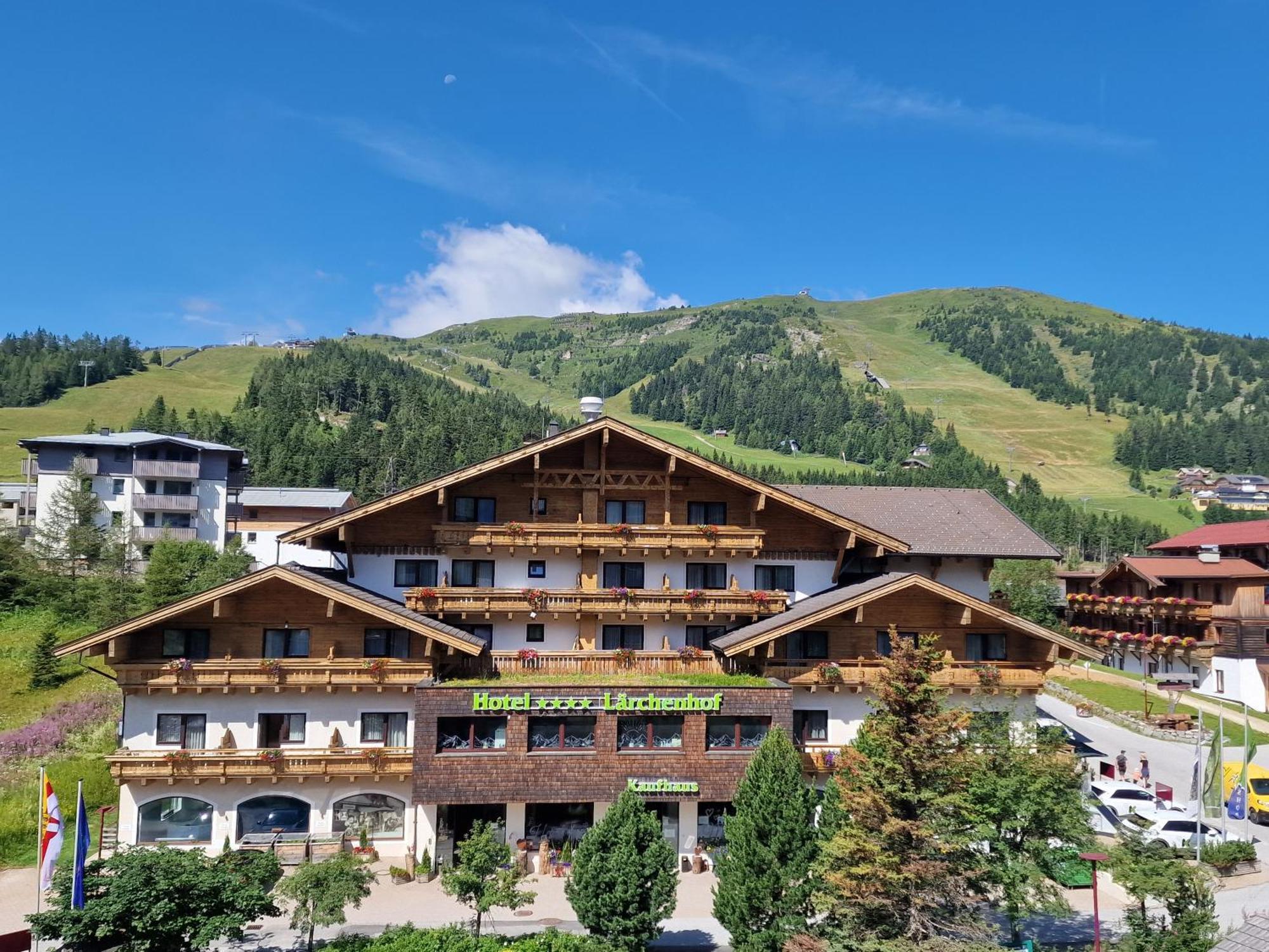 Katschberghöhe Hotel Laerchenhof מראה חיצוני תמונה
